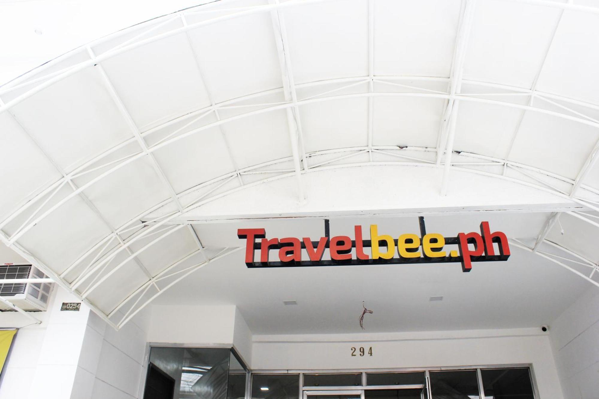 Travelbee Capitol Inn Cebu Екстер'єр фото